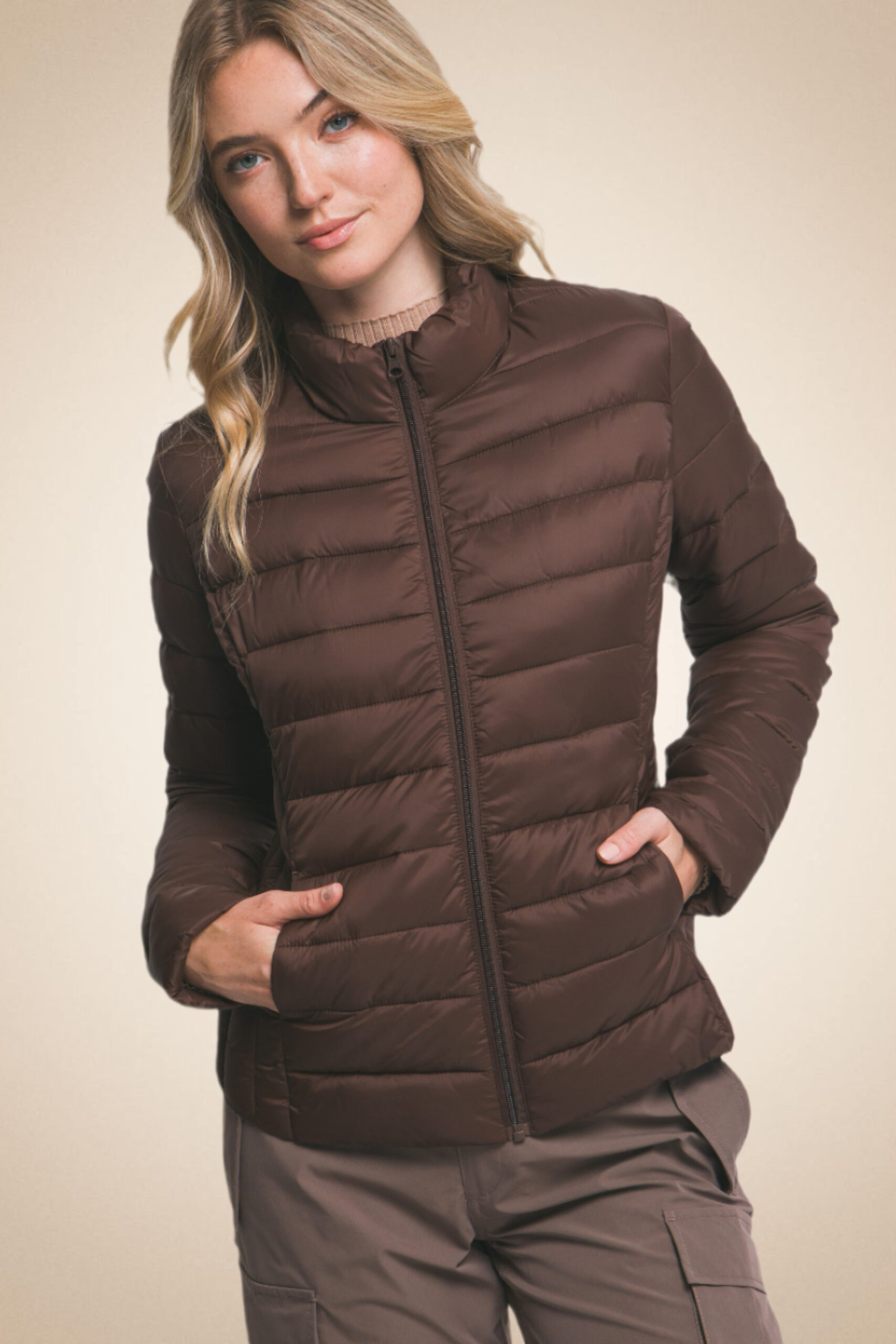 Chaqueta Acolchada Mujer – Ligera, Moderna y Súper Cálida - Image 3